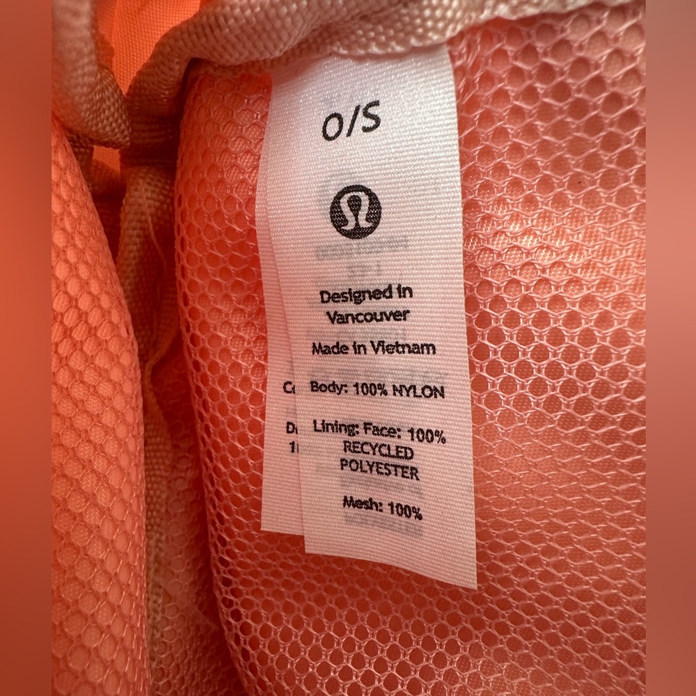 Lululemon Everywhere belt bag 1L in Deco Pink - Picture 8 of 16
